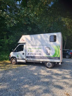 Pferdetransporter von Pferdetaxi Fricktal